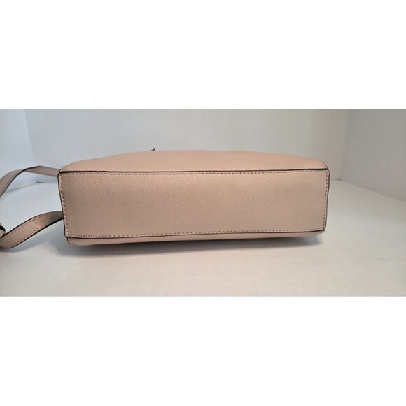 DKNY Baby Pink Faux Leather Crossbody w/Gold Accents Adjst Strap Great Condition - Picture 5 of 13